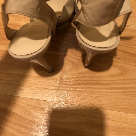 Nine West Slingbacks w/Ankle strap - Picture 5 of 6